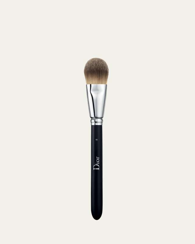 Dior Backstage Light Coverage Fluid Foundation Brush